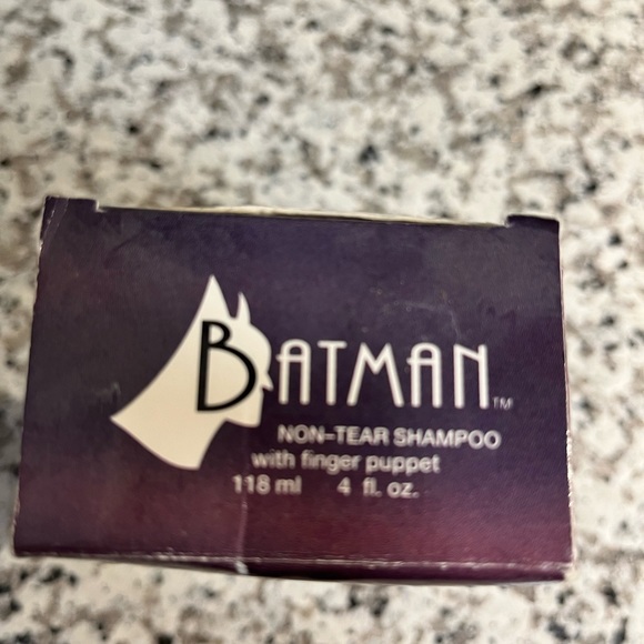 Batman Shampoo - Picture 9 of 12